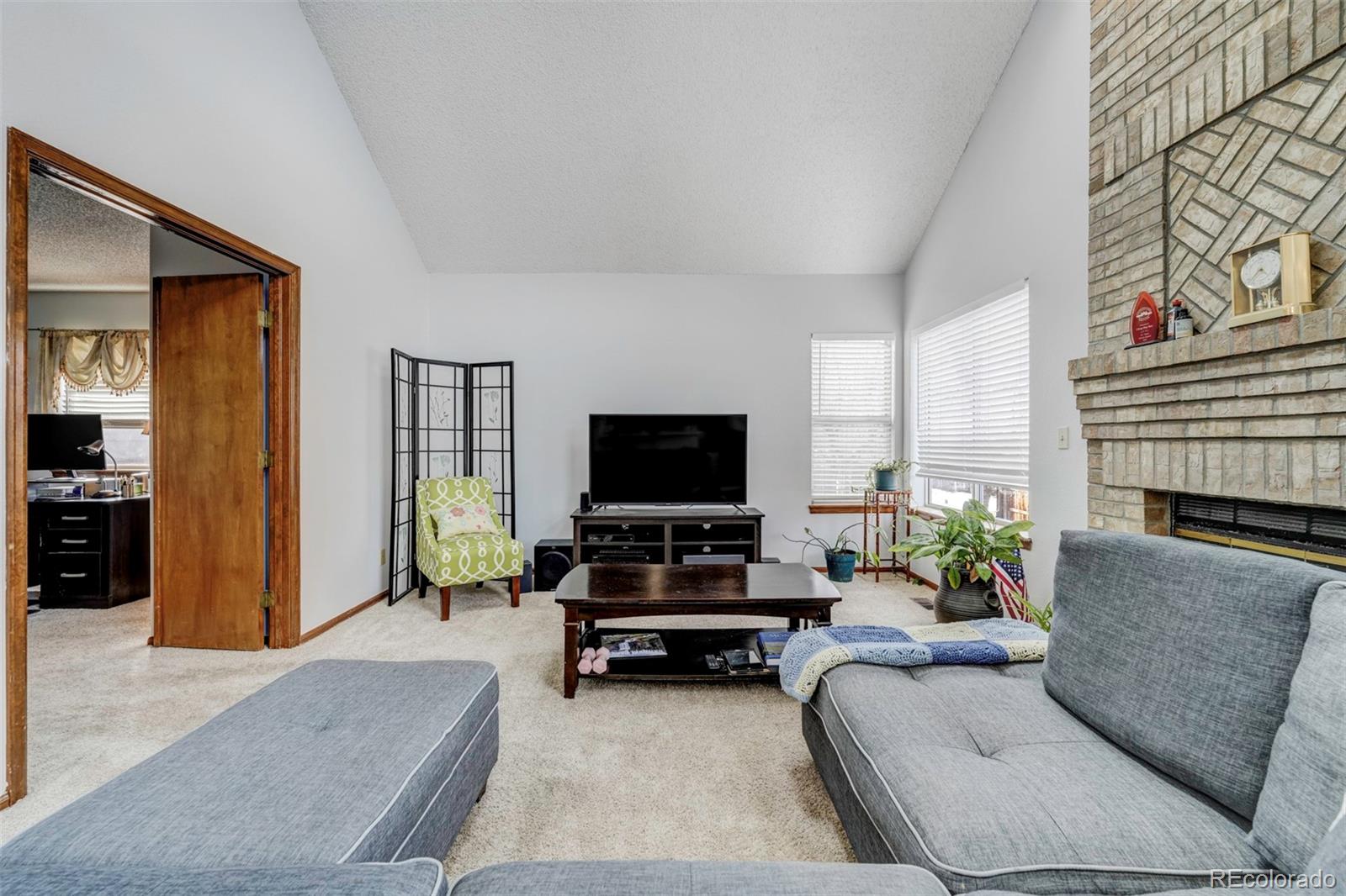 9651 Hemlock Court