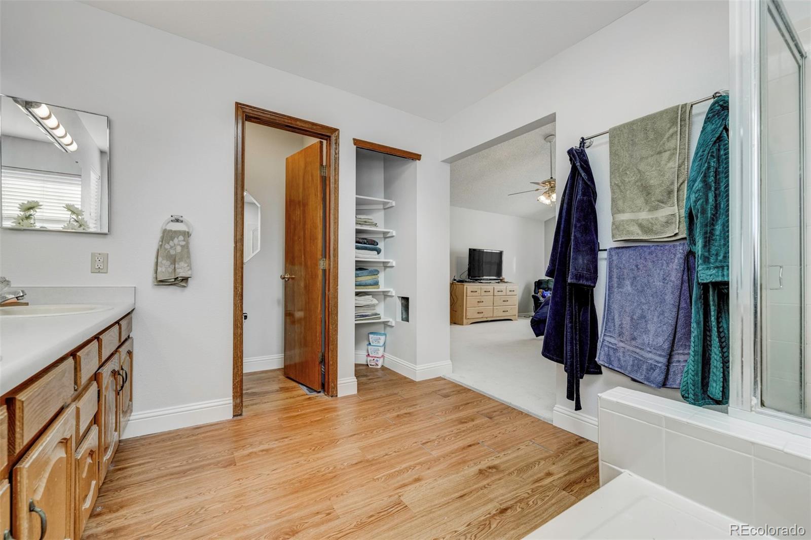 9651 Hemlock Court