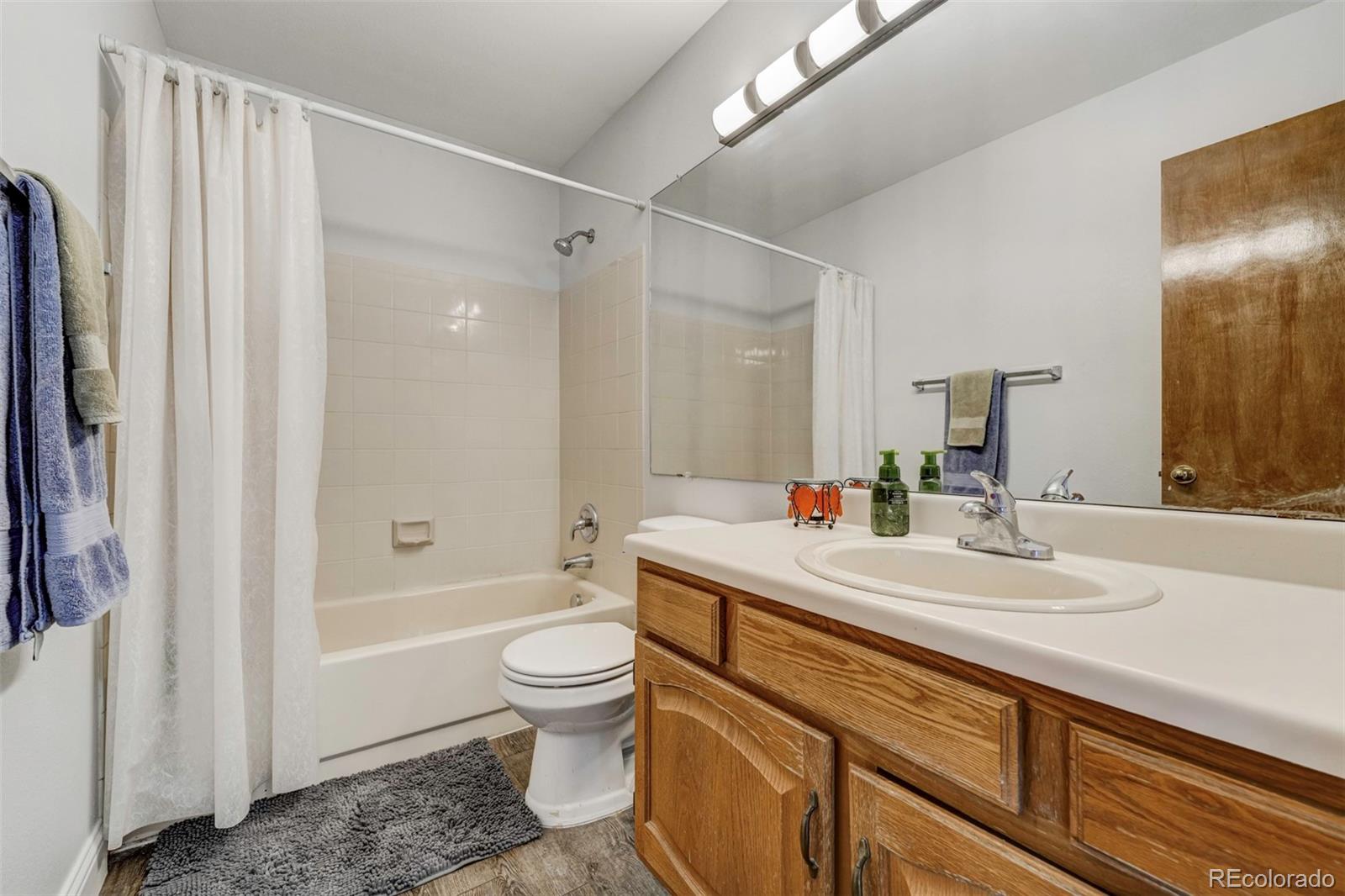 9651 Hemlock Court
