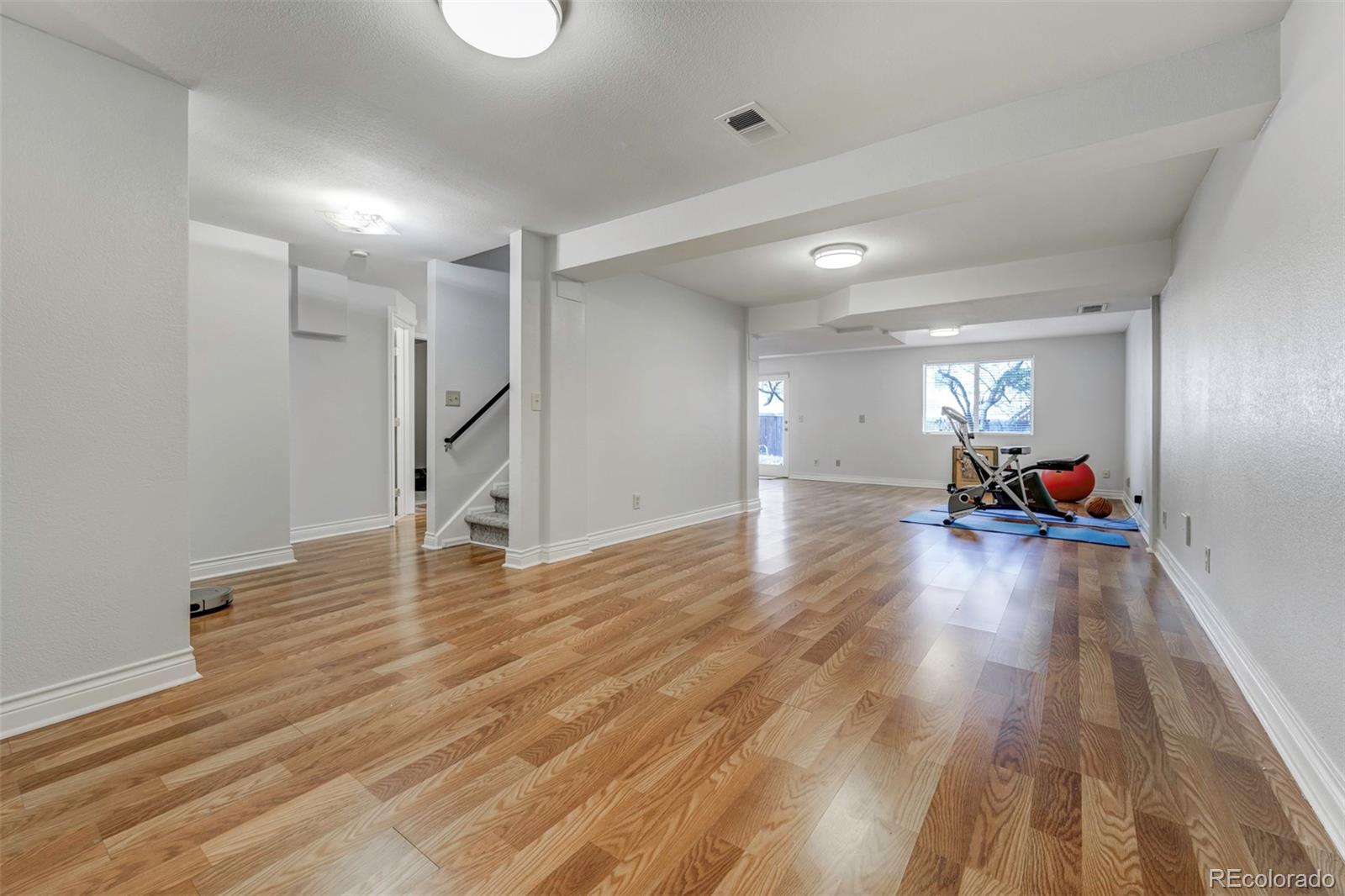 9651 Hemlock Court