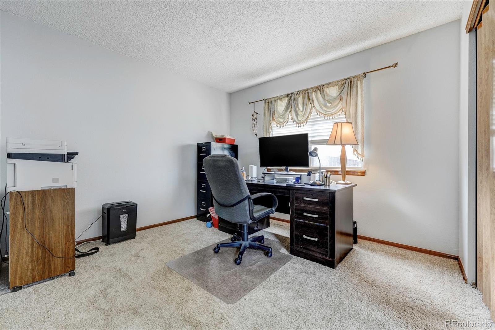 9651 Hemlock Court