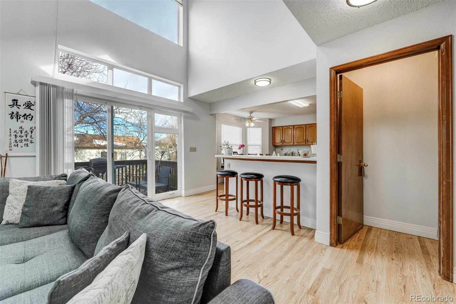9651 Hemlock Court