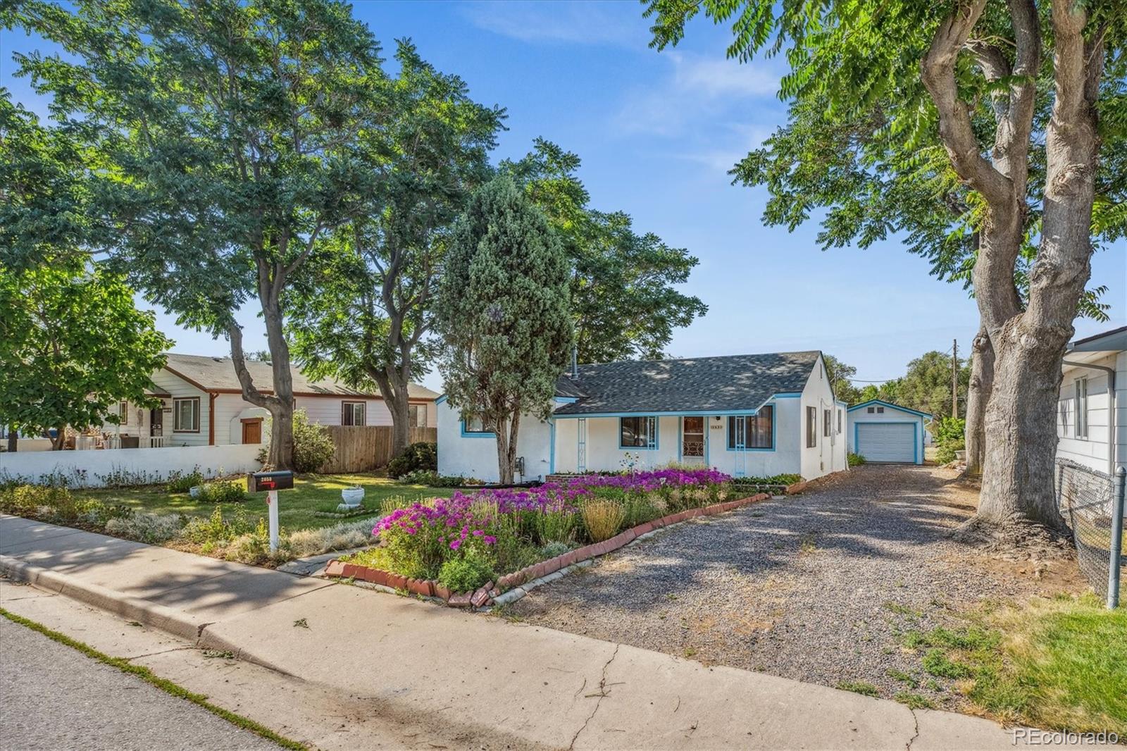 2650 W Wesley Avenue