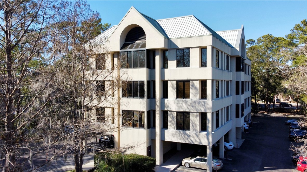 52 New Orleans Road Unit: 201