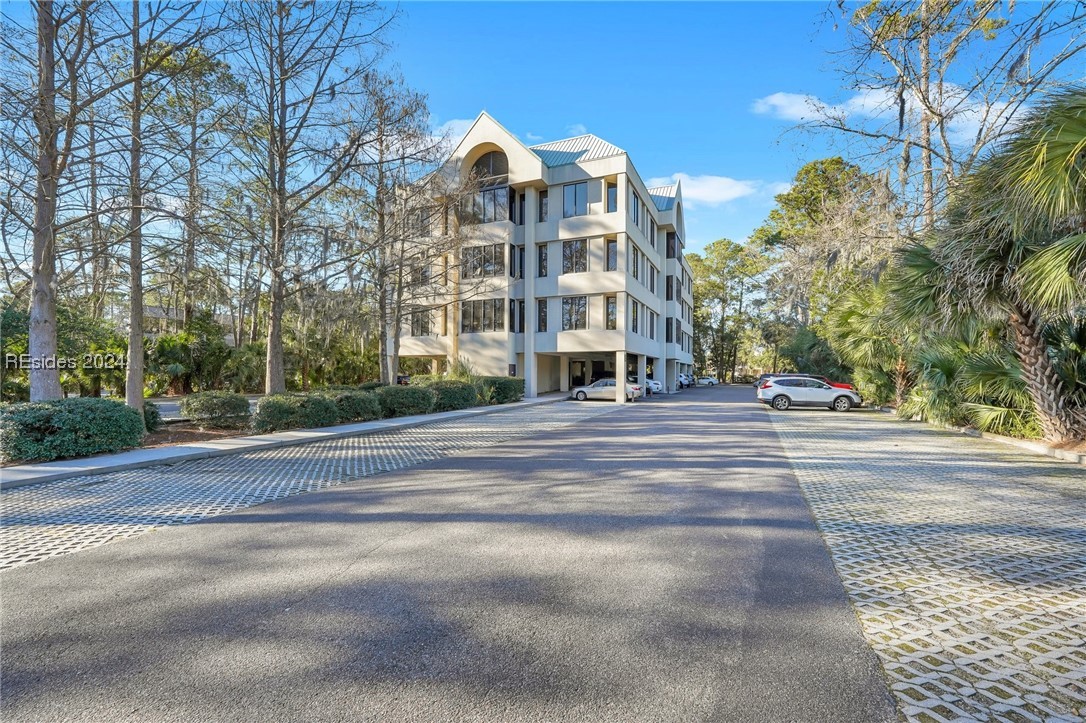 52 New Orleans Road Unit: 201