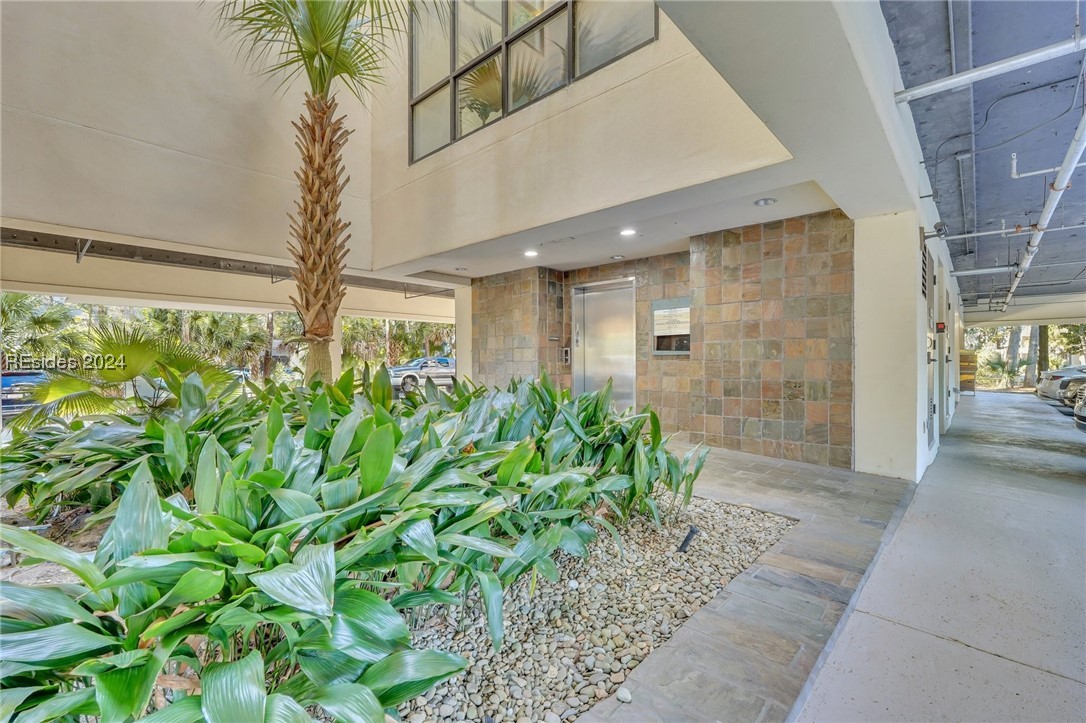 52 New Orleans Road Unit: 201