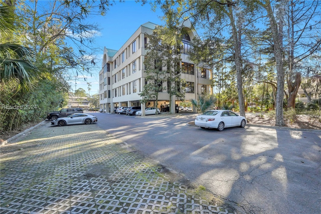 52 New Orleans Road Unit: 201
