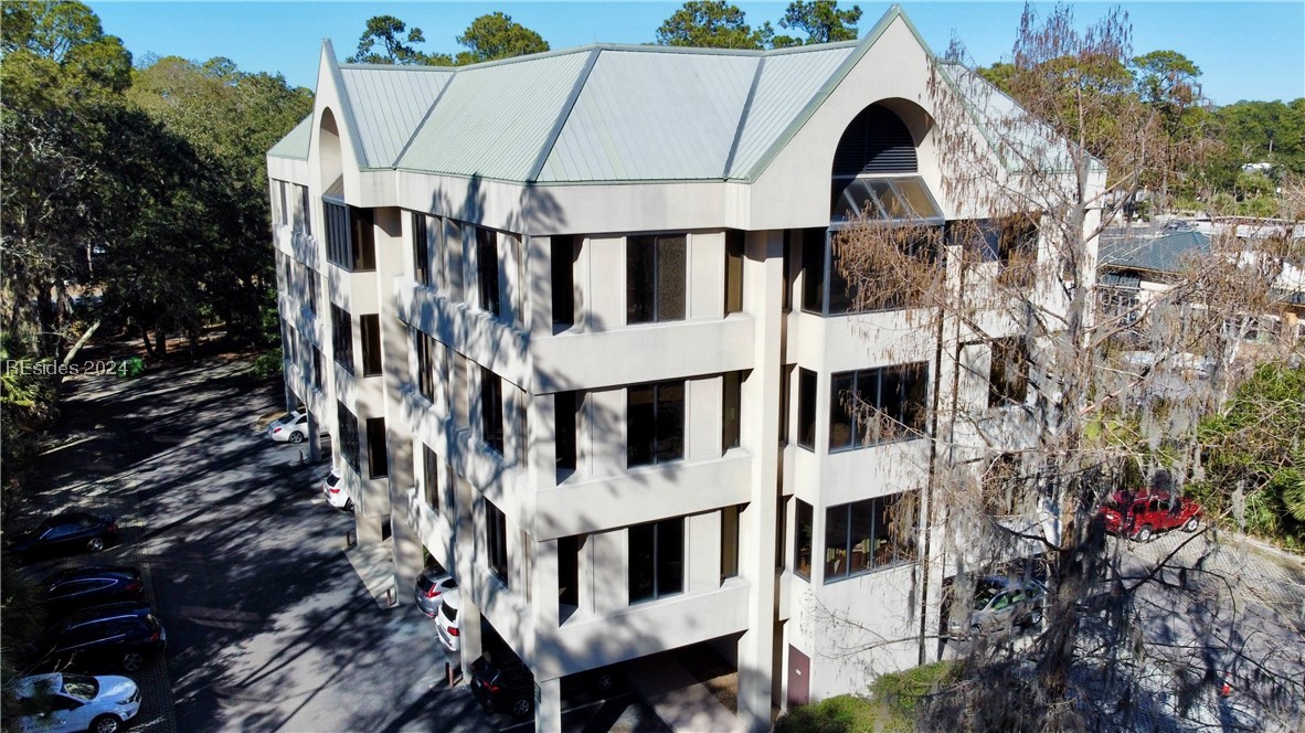 52 New Orleans Road Unit: 201