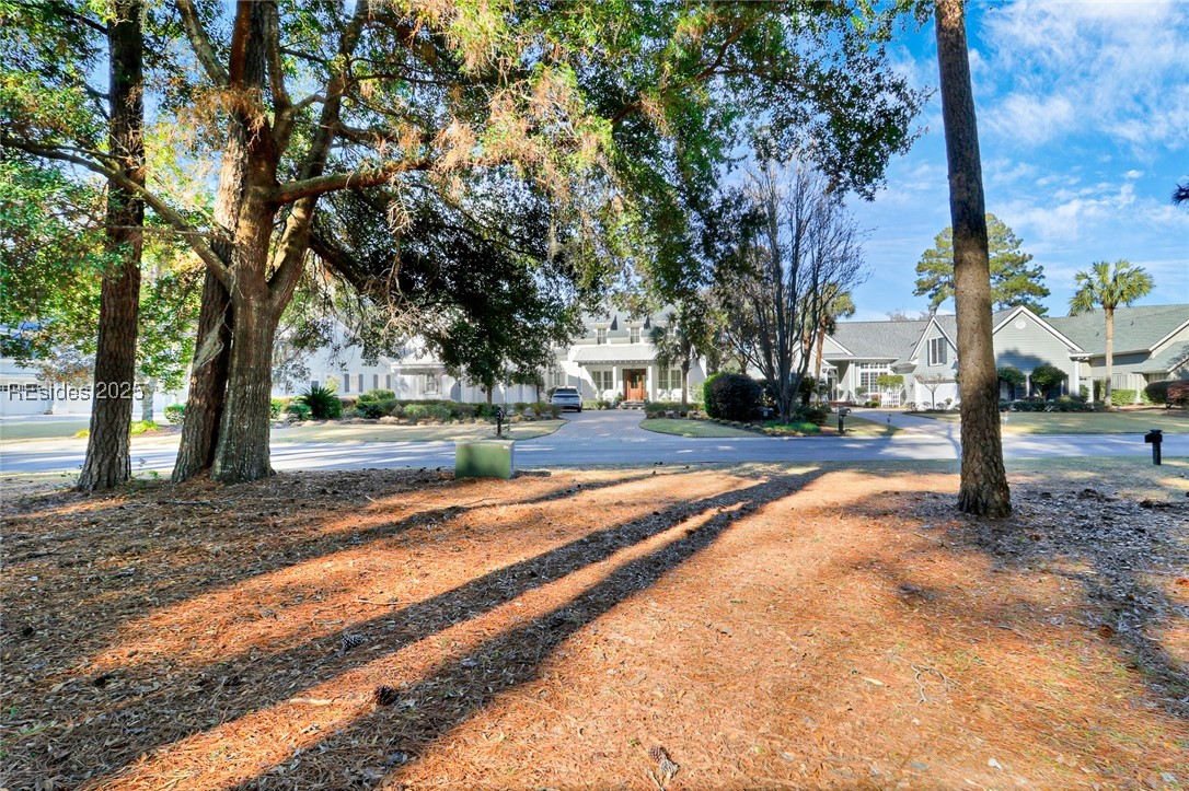27 Hunting Court