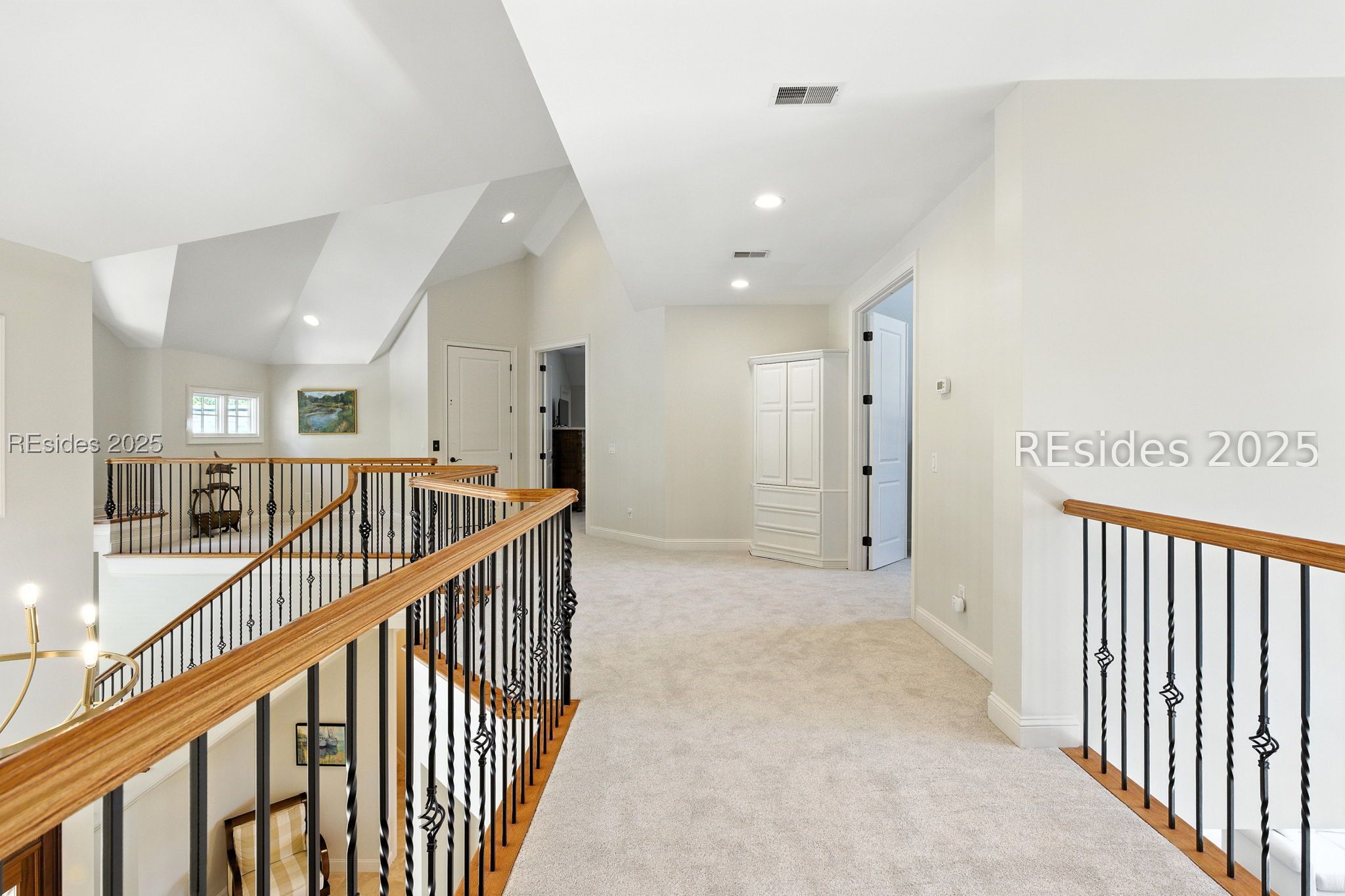 3 Gull Point Road