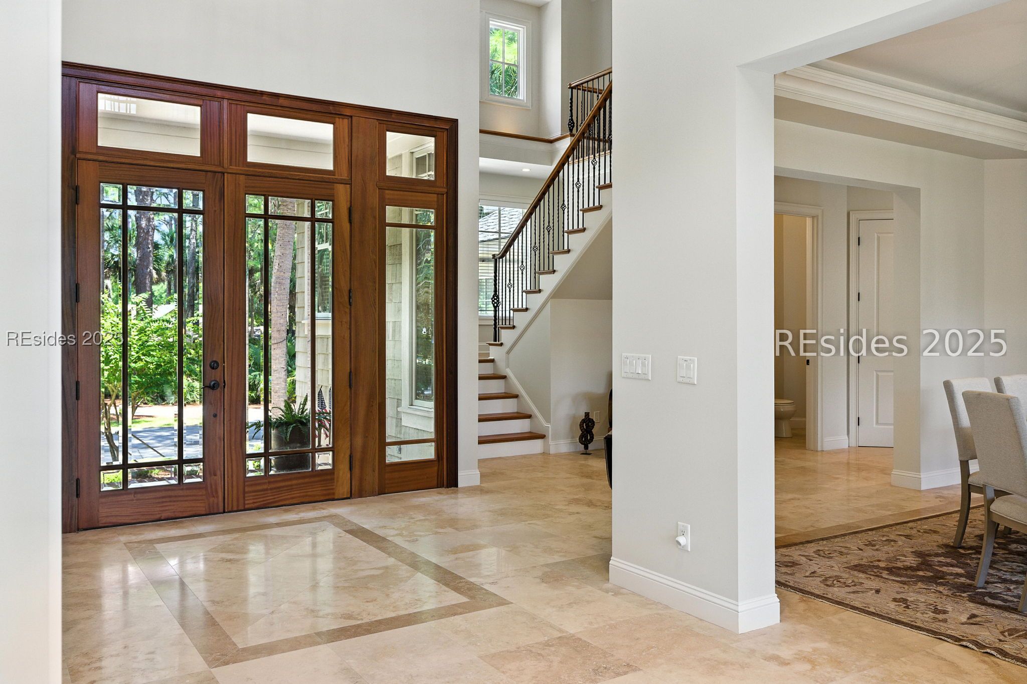 3 Gull Point Road