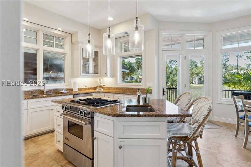 3 Gull Point Road