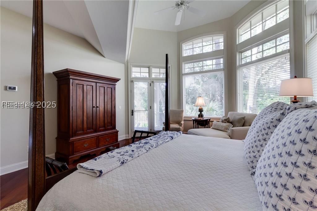 3 Gull Point Road