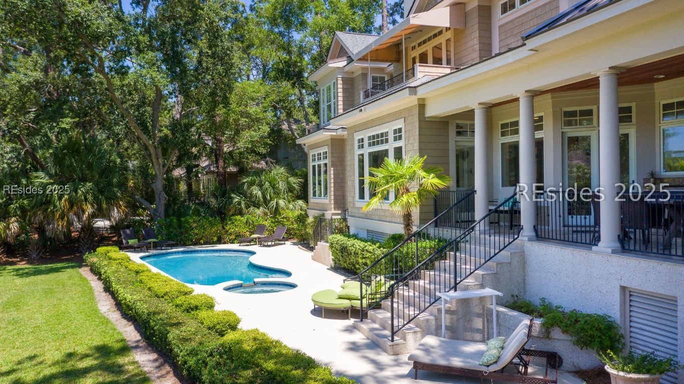 3 Gull Point Road