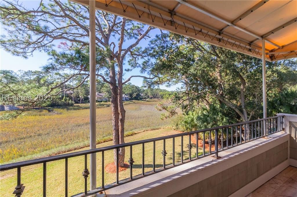 3 Gull Point Road