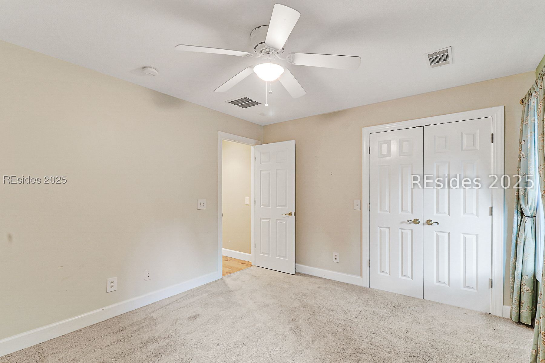 4 Fox Meadow Drive