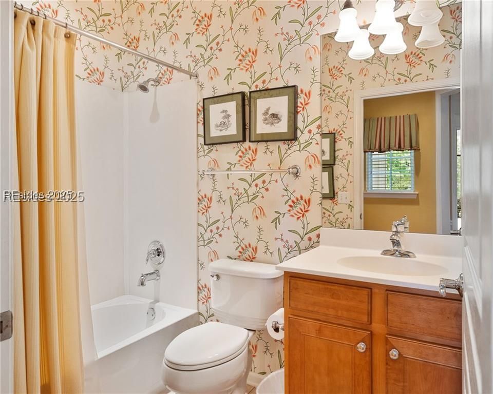 9 Knotweed Court