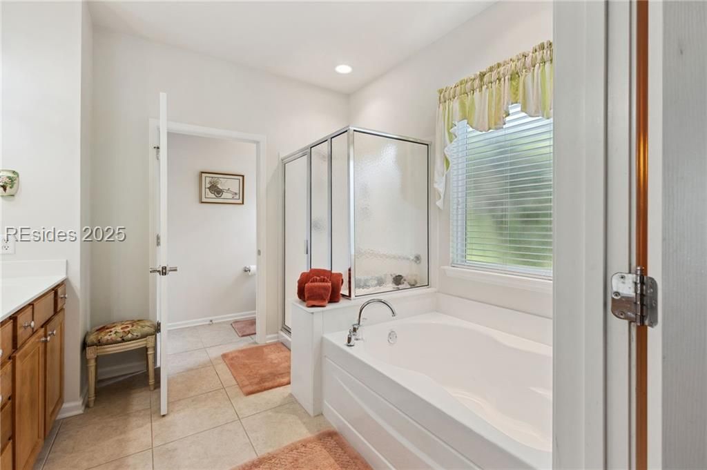 9 Knotweed Court