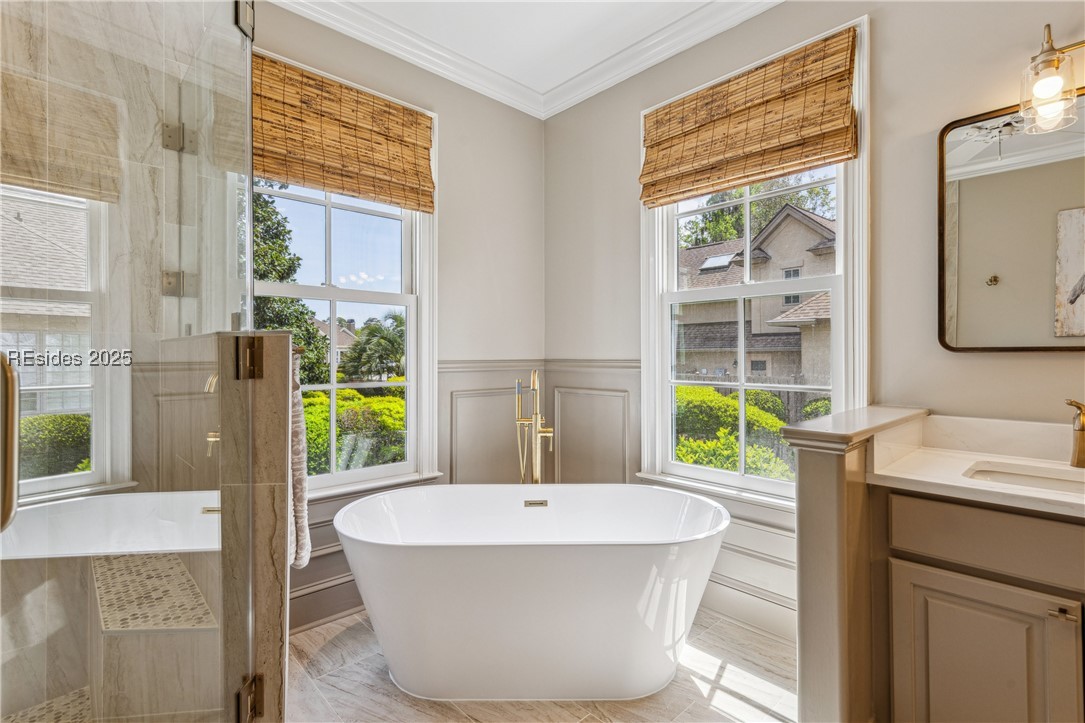 71 Lexington Dr