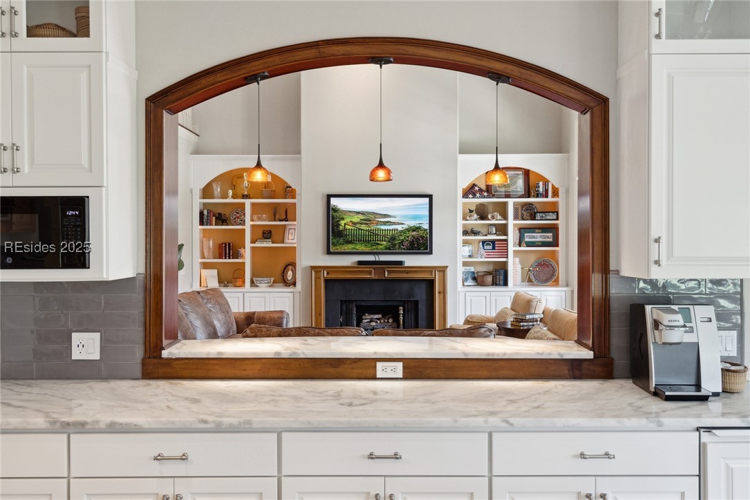 71 Lexington Dr
