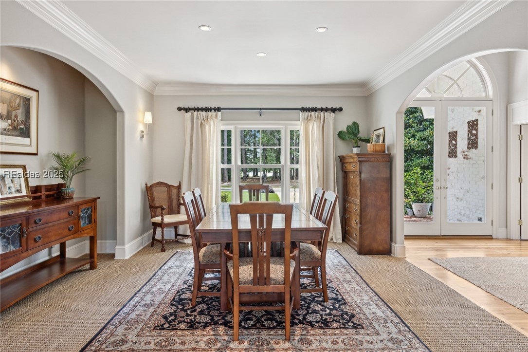 71 Lexington Dr
