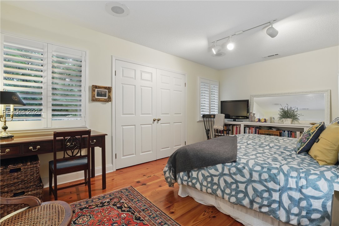 26 Planters Wood Drive