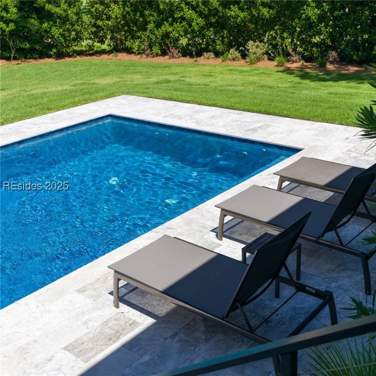 5 Twin Pines Road