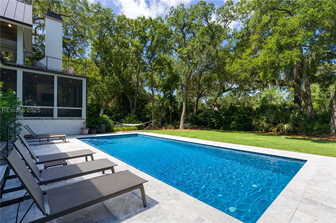 5 Twin Pines Road