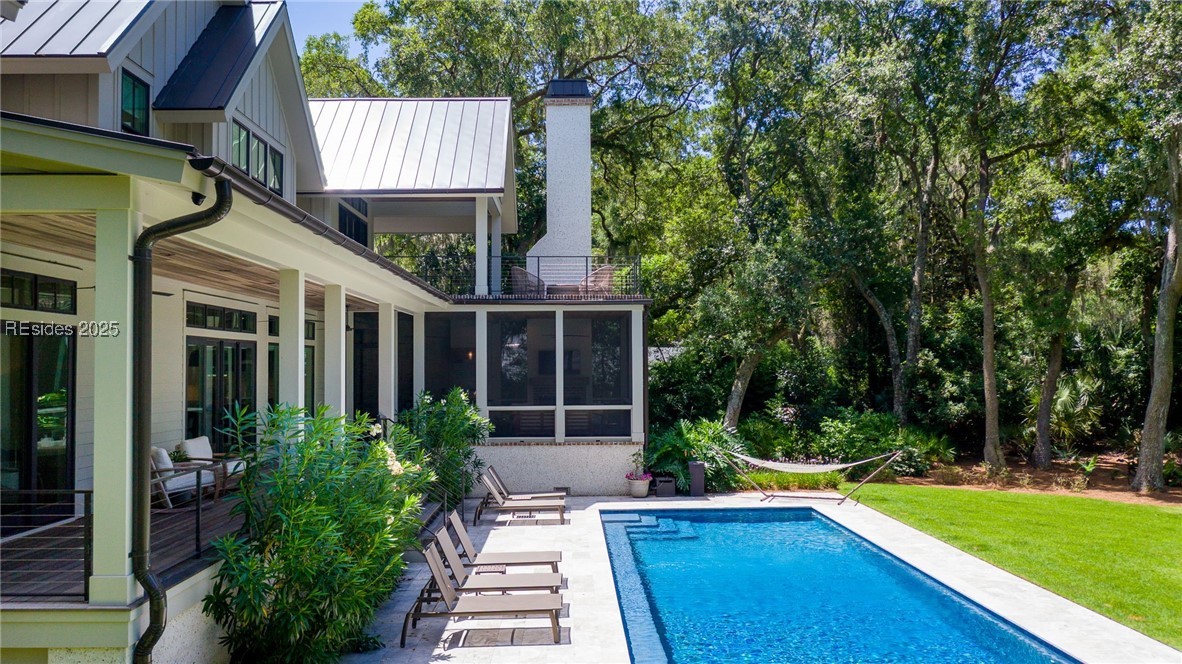 5 Twin Pines Road