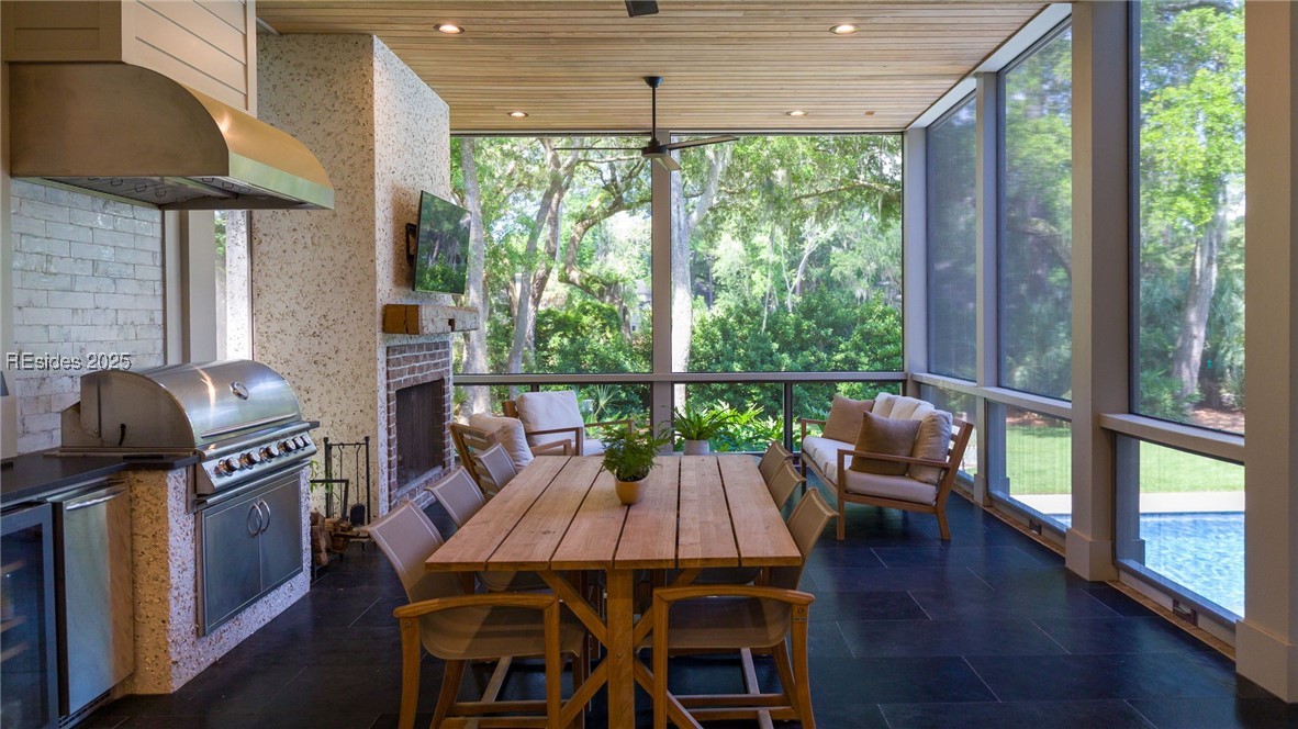 5 Twin Pines Road