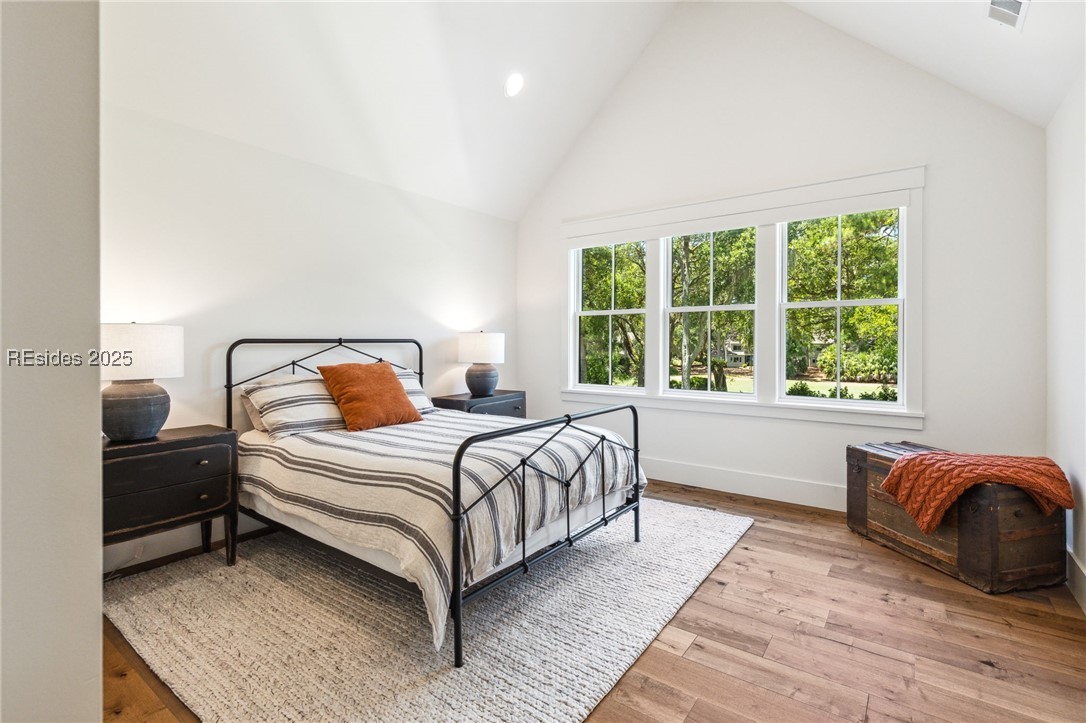 5 Twin Pines Road