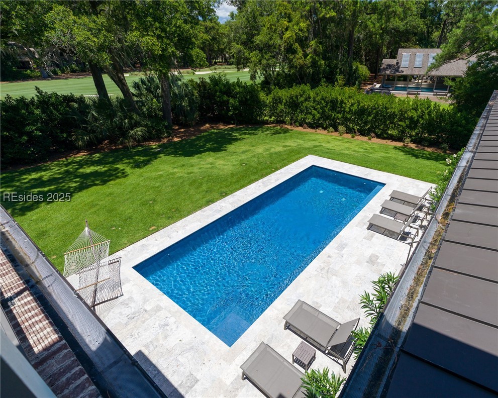 5 Twin Pines Road