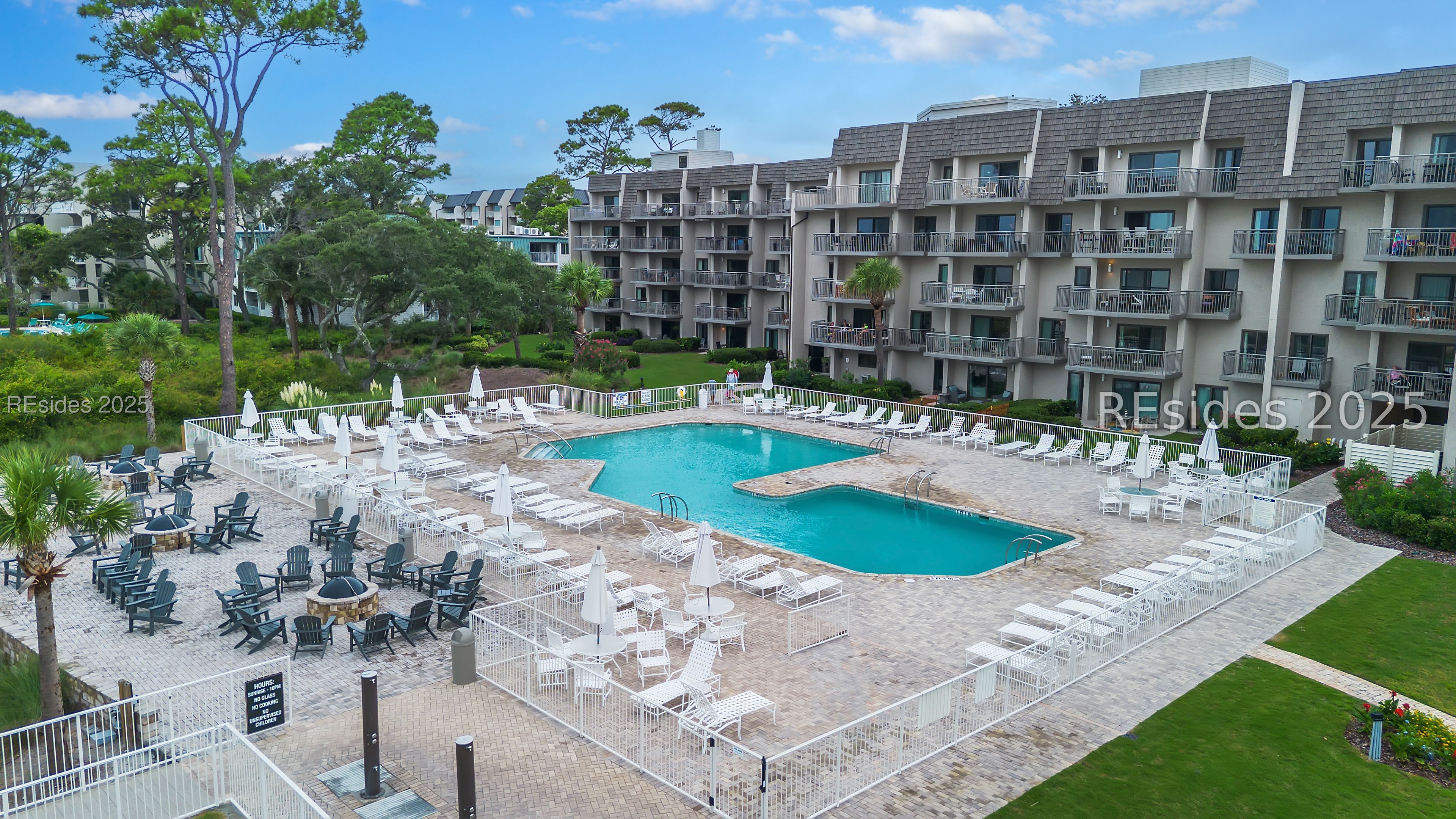 11 S Forest Beach Drive Unit: 323