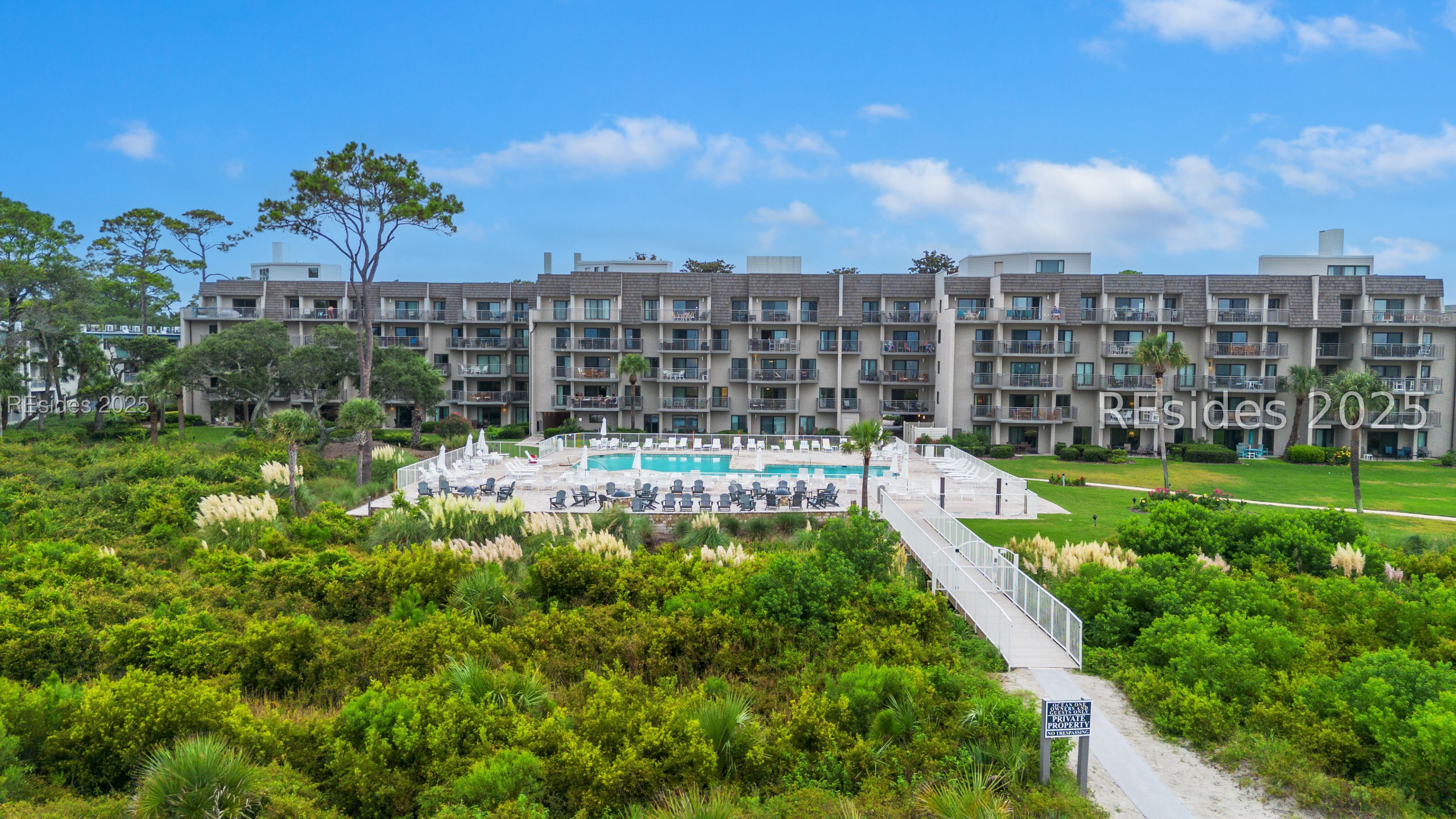 11 S Forest Beach Drive Unit: 323