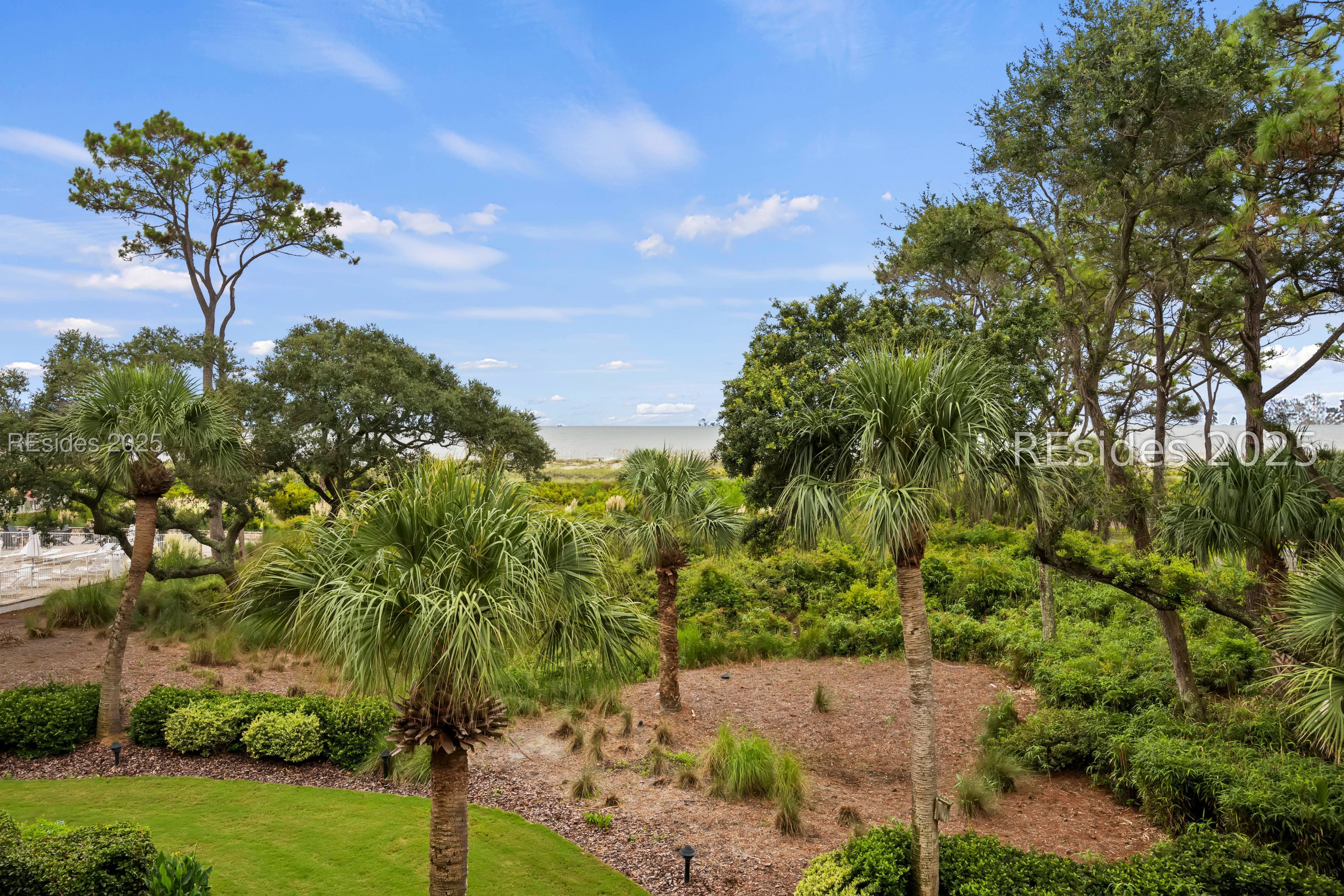 11 S Forest Beach Drive Unit: 323
