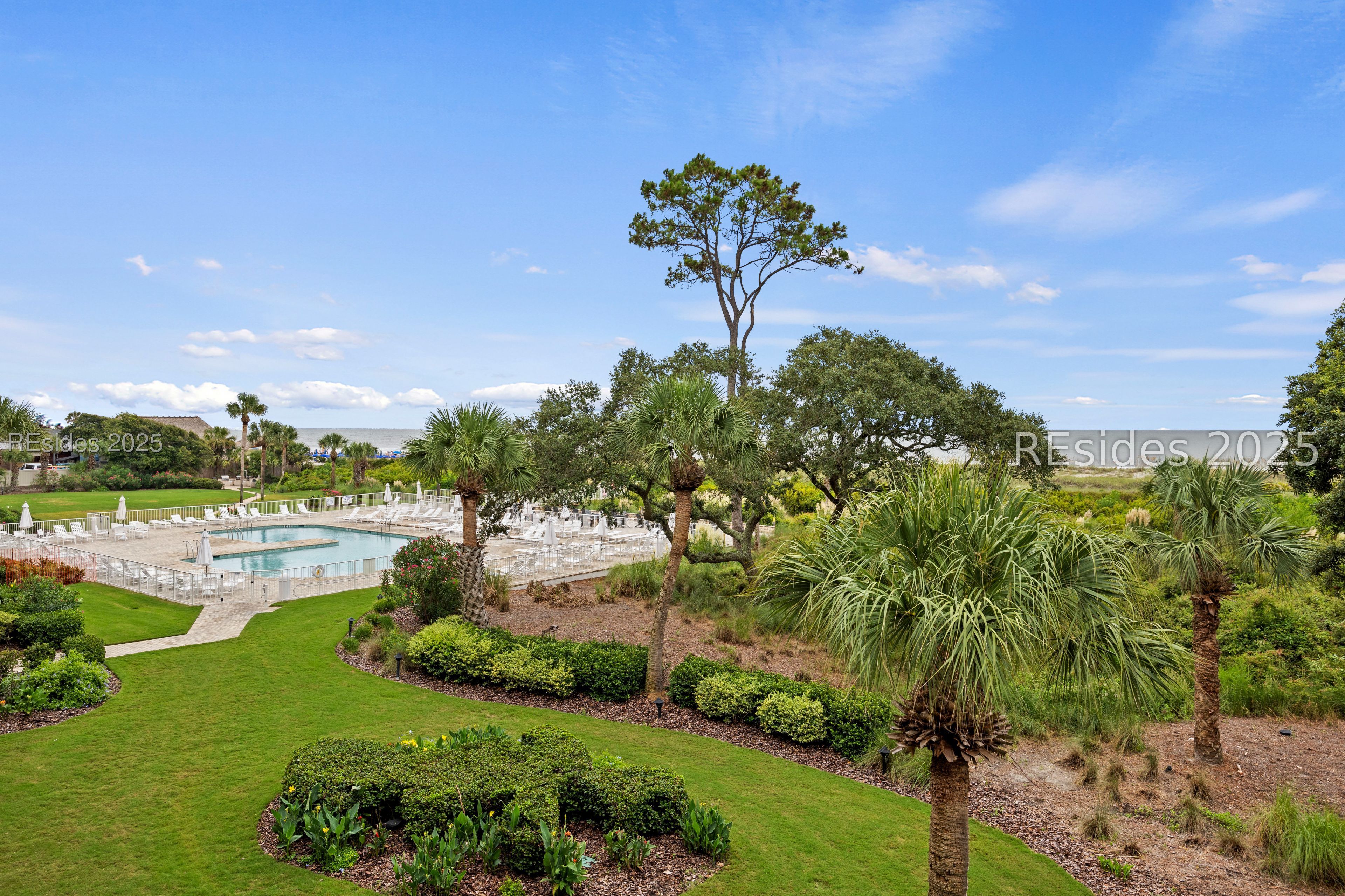 11 S Forest Beach Drive Unit: 323