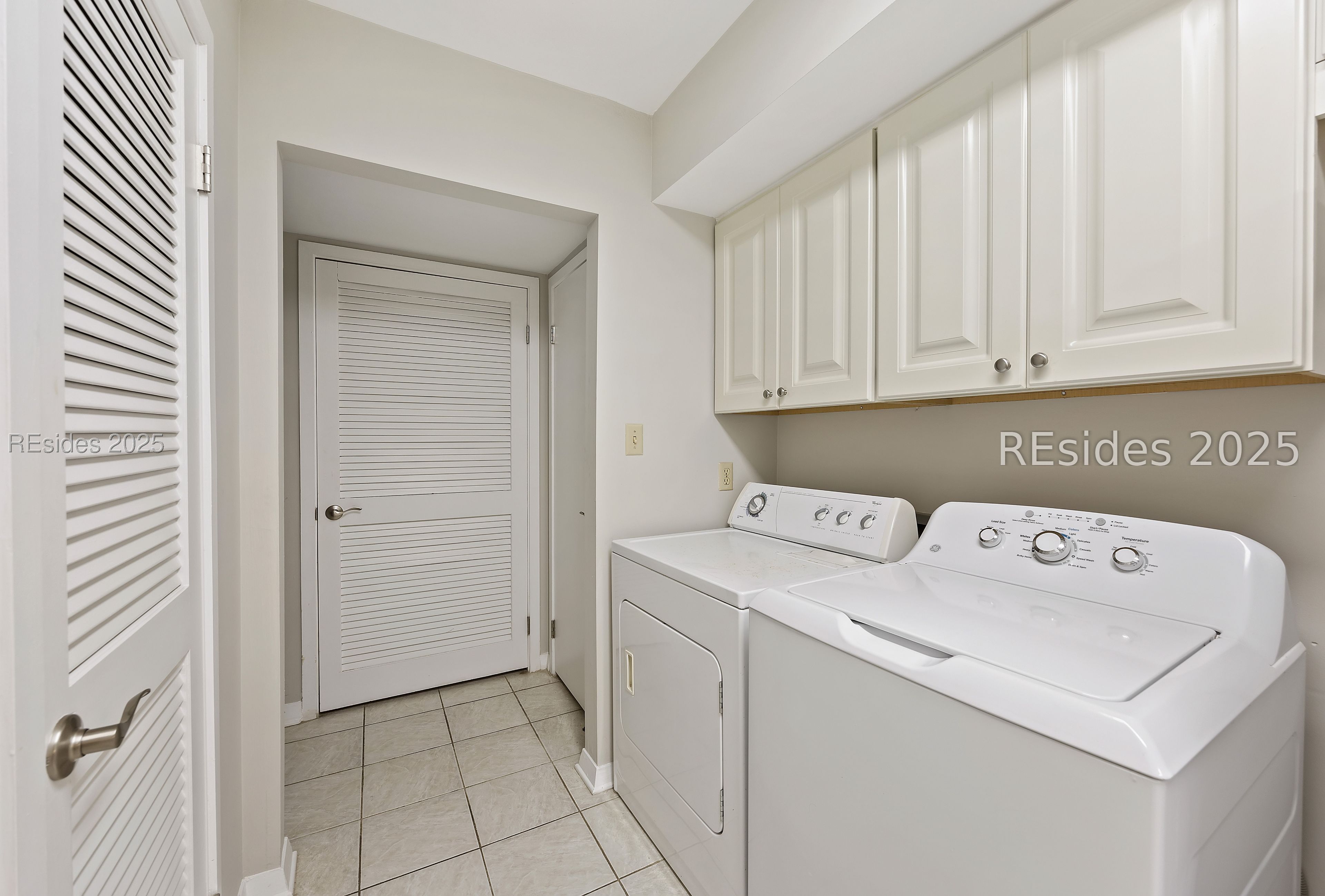 11 S Forest Beach Drive Unit: 323