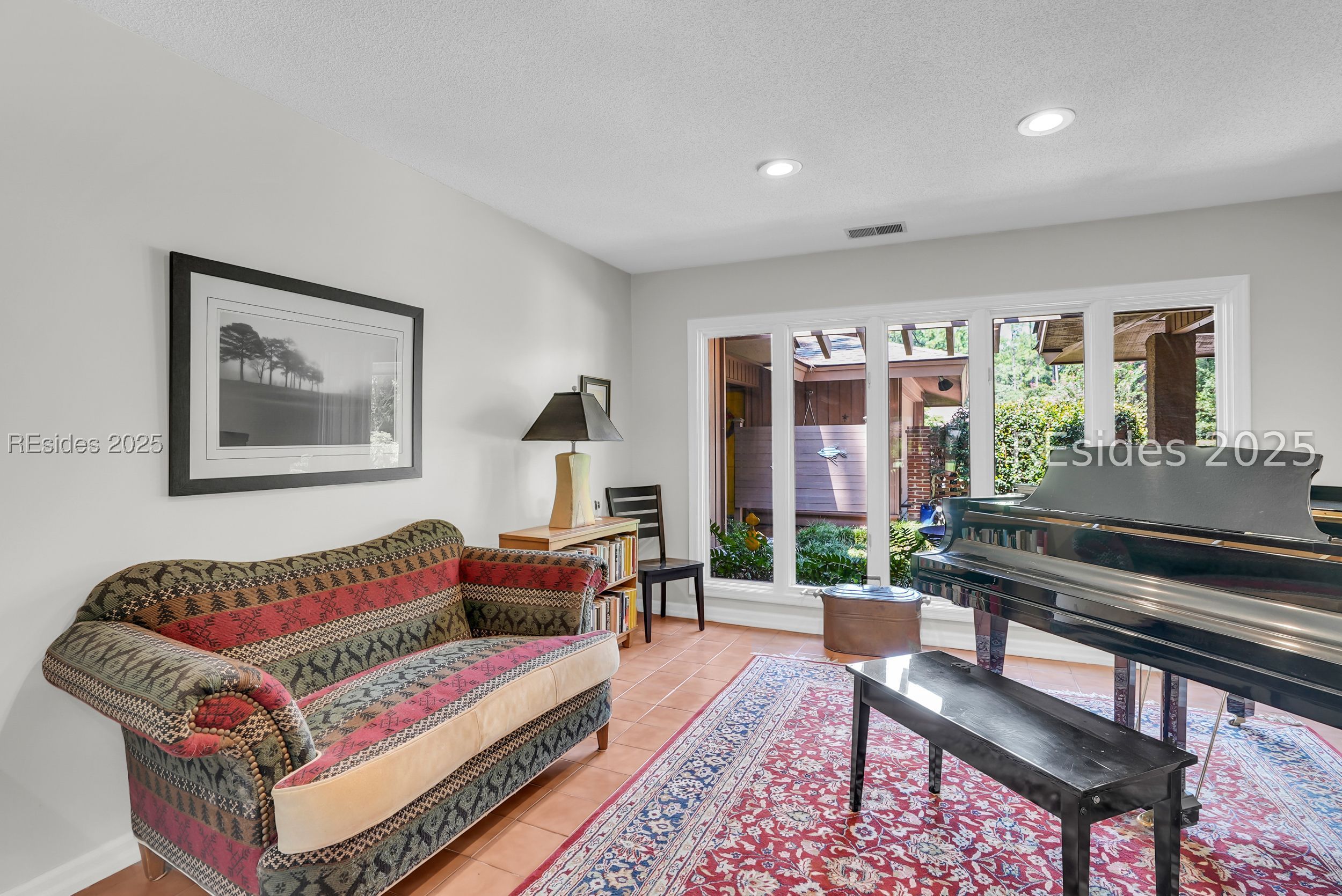7 Eagle Claw Lane