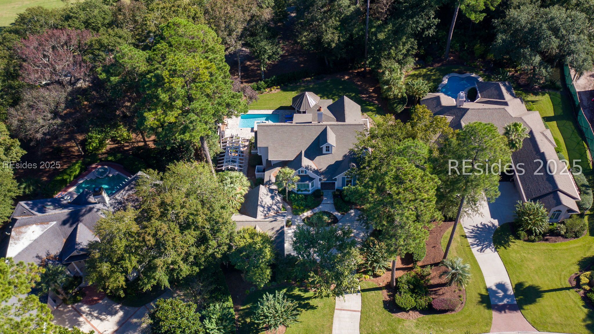 664 Colonial Drive
