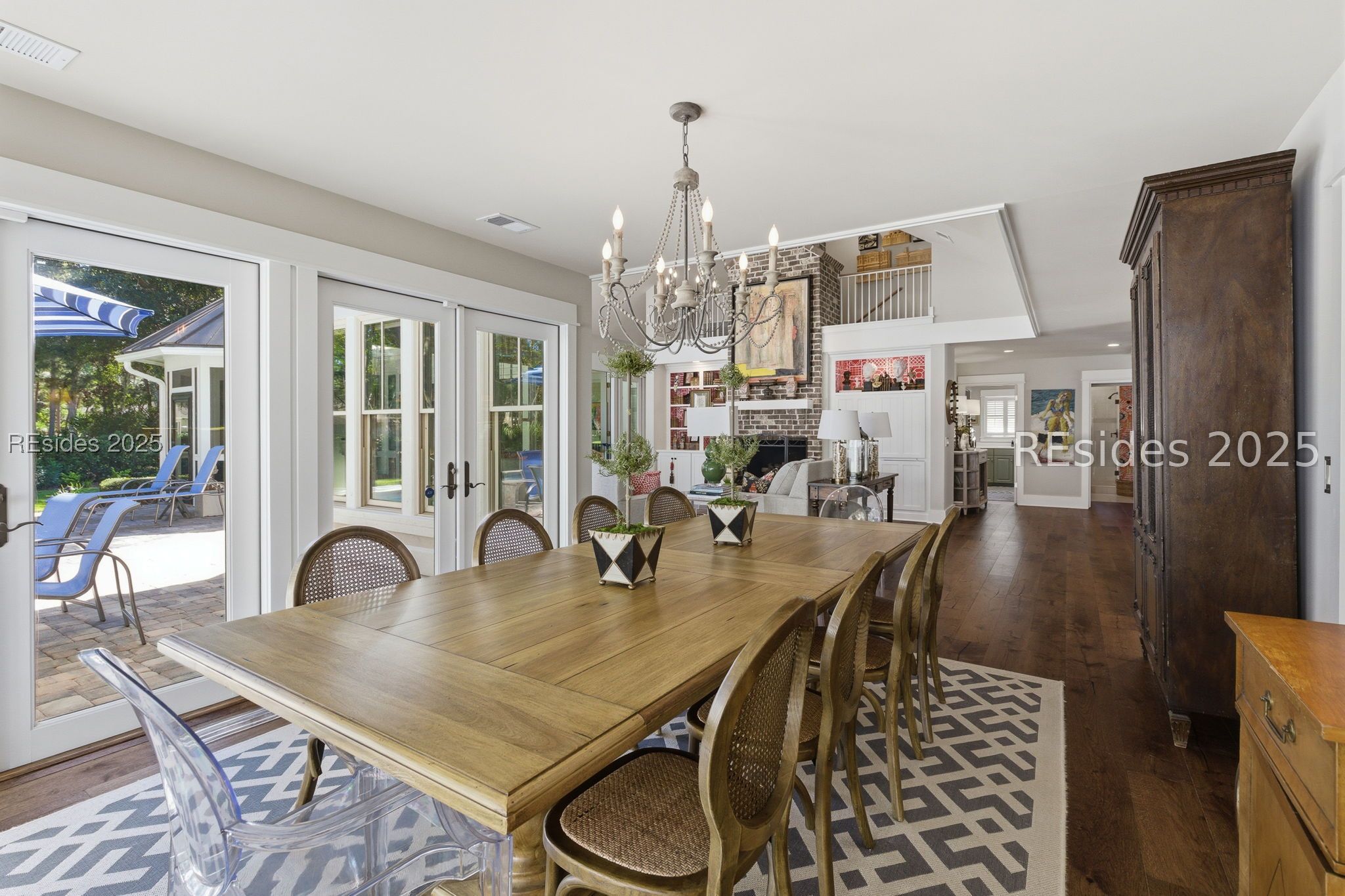 664 Colonial Drive