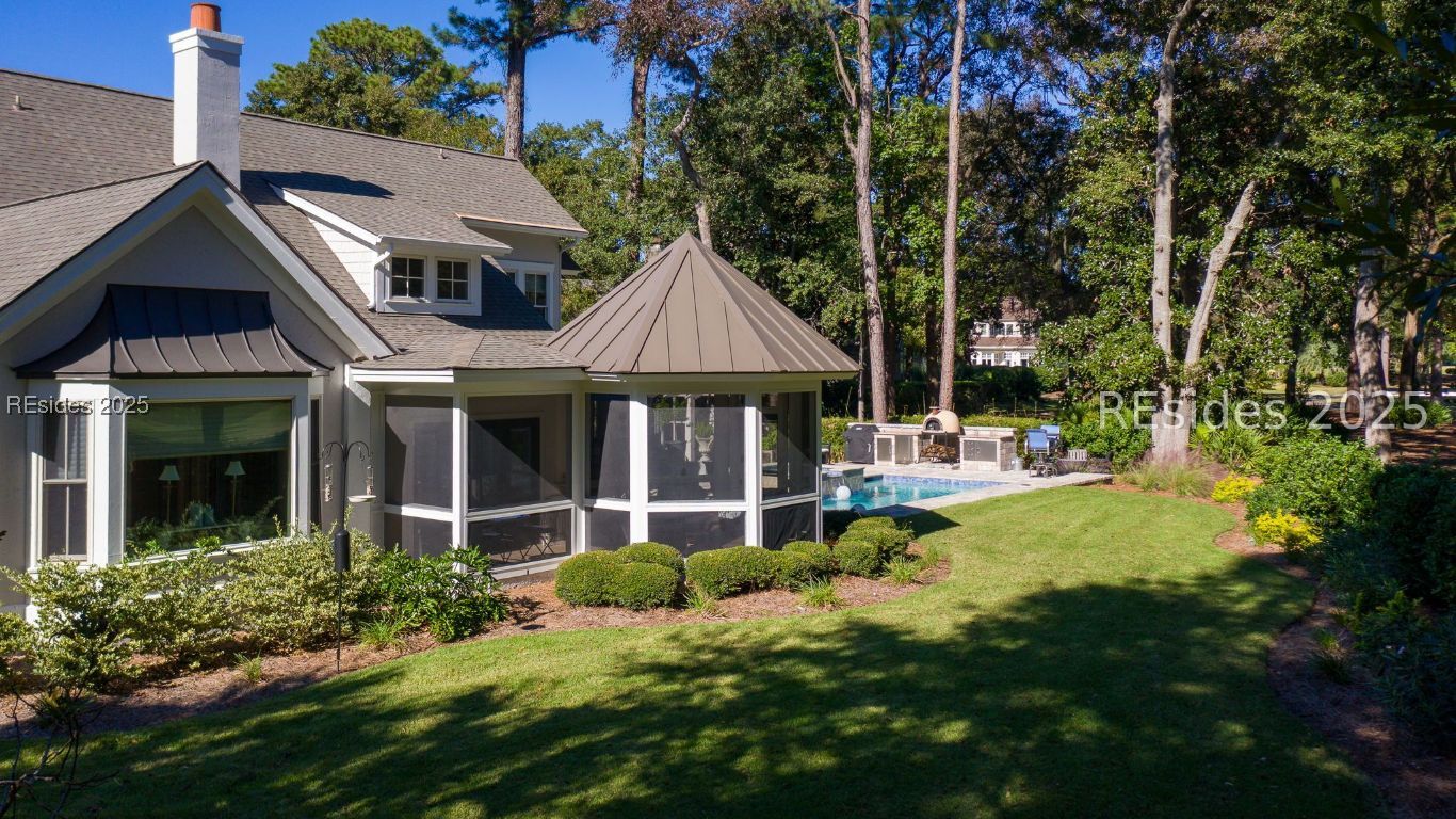 664 Colonial Drive