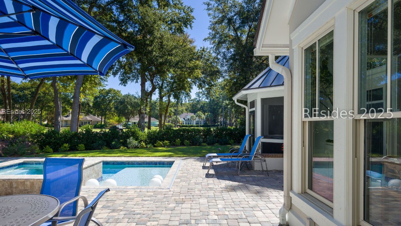 664 Colonial Drive