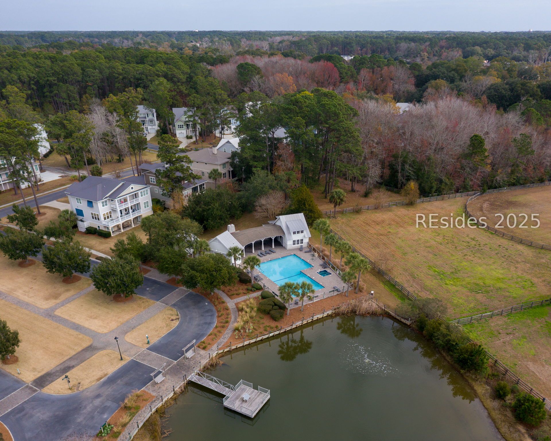 18 Paddocks Boulevard