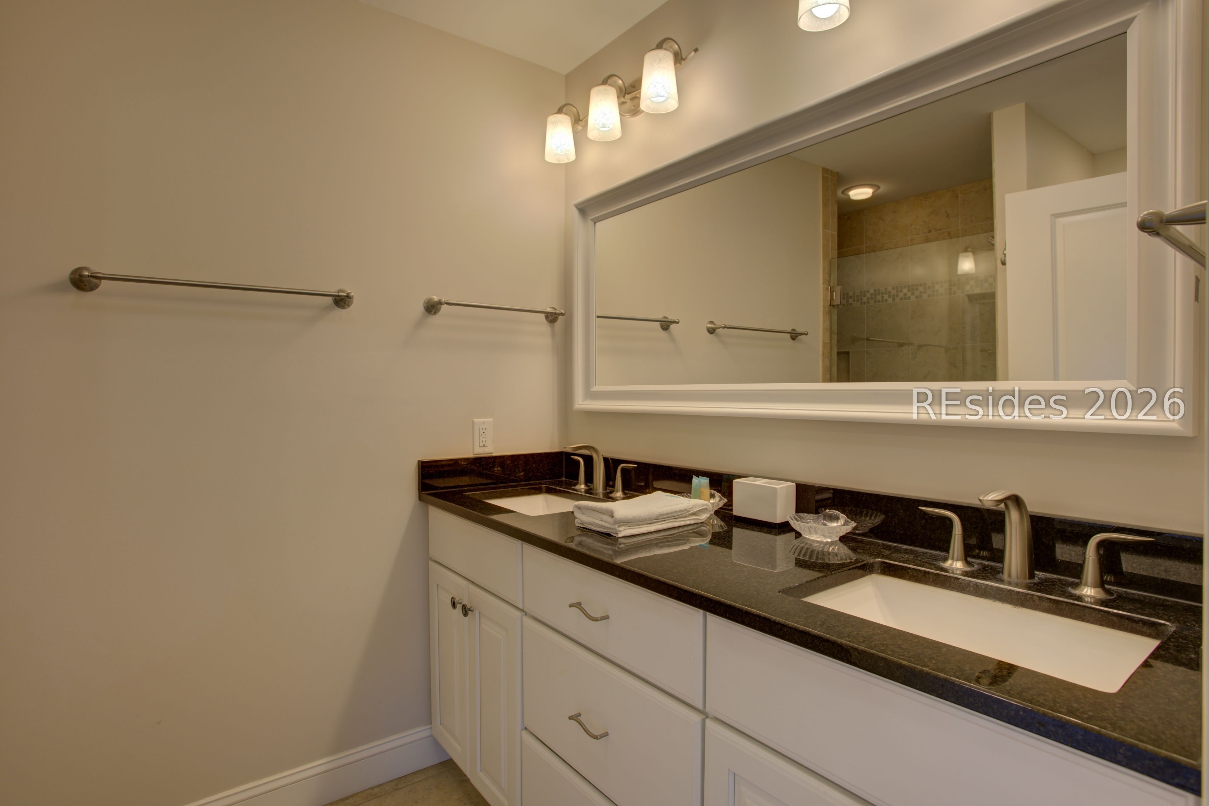 16 Baynard Cove Road