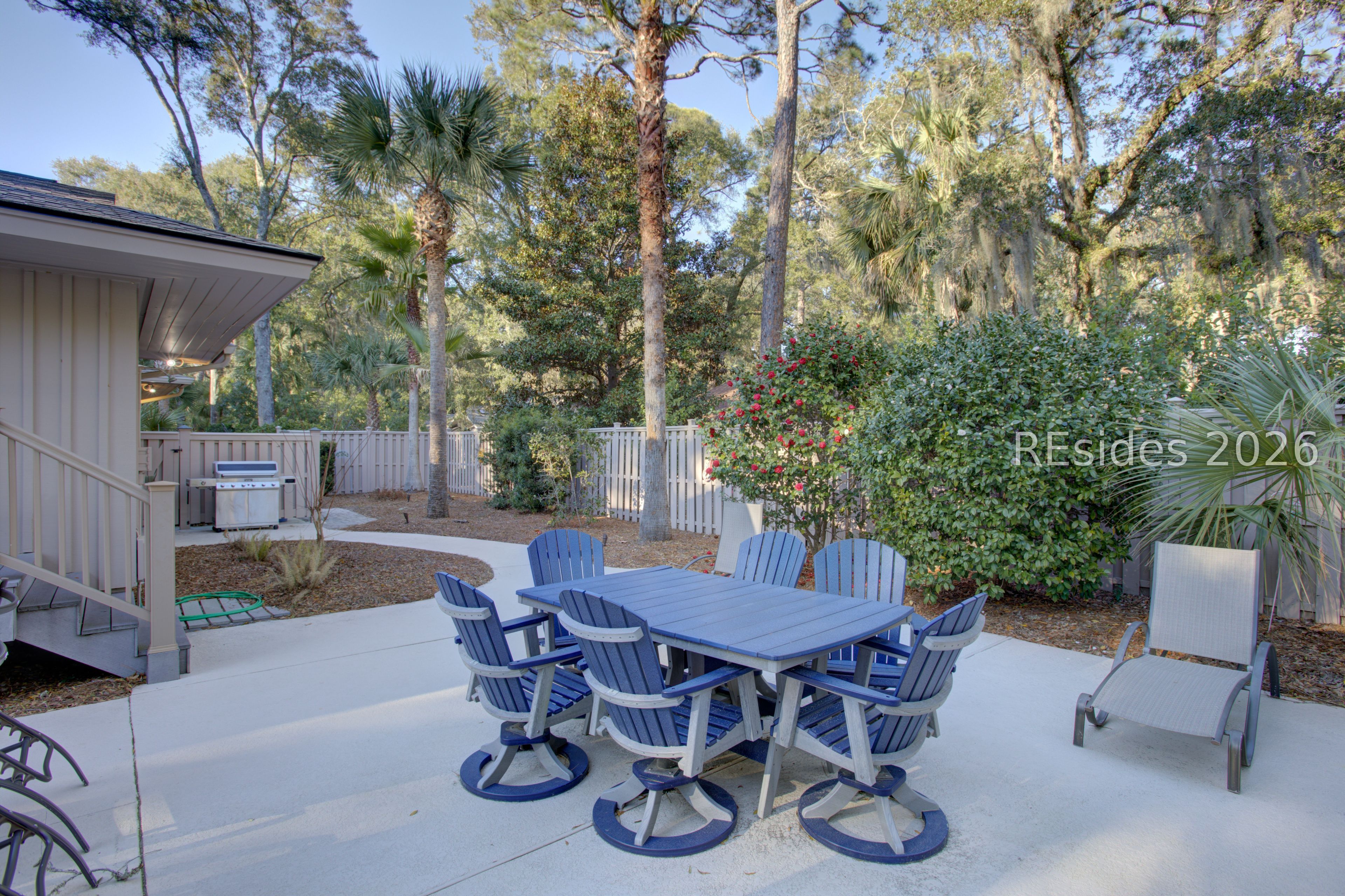 16 Baynard Cove Road