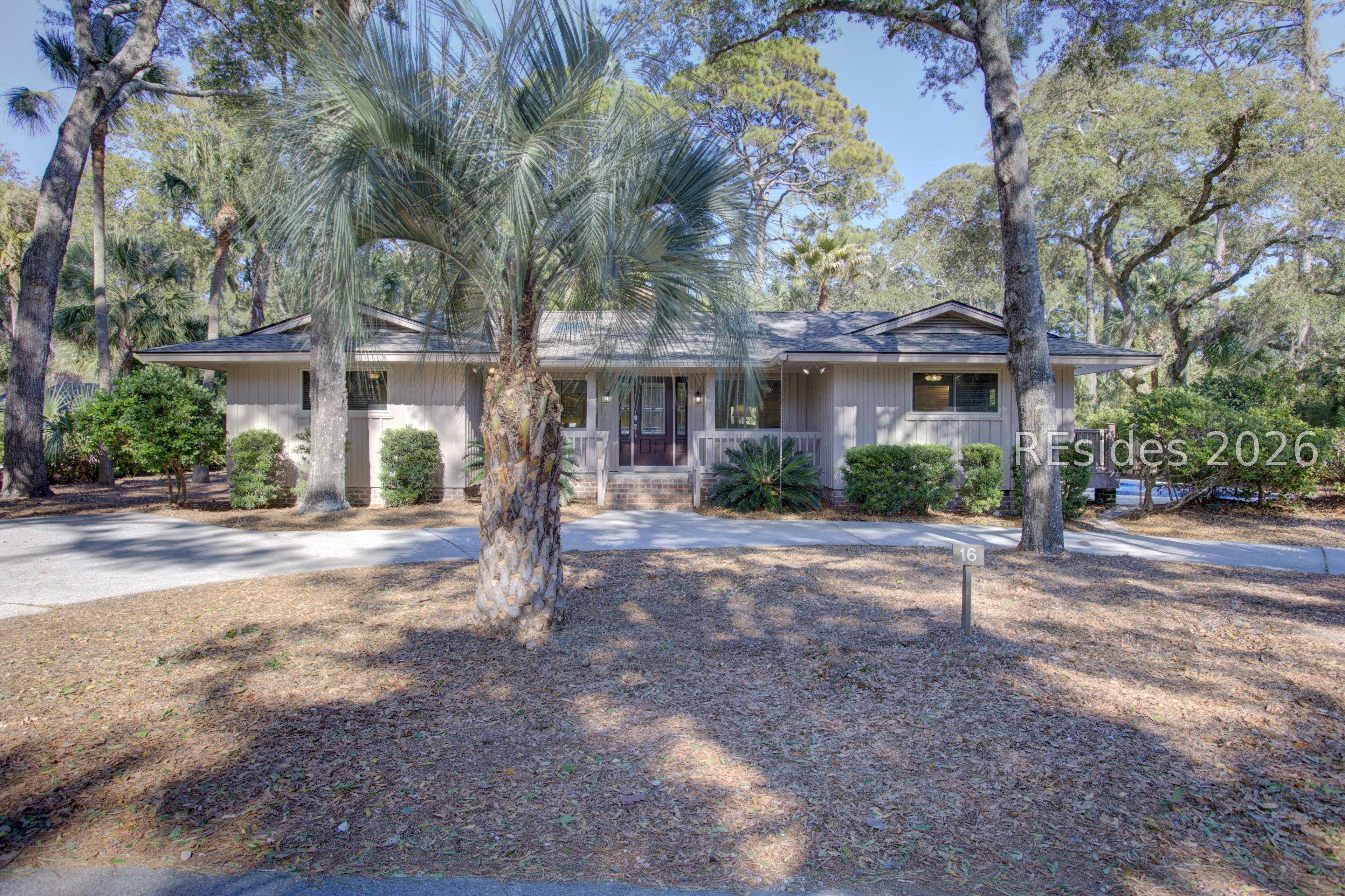 16 Baynard Cove Road