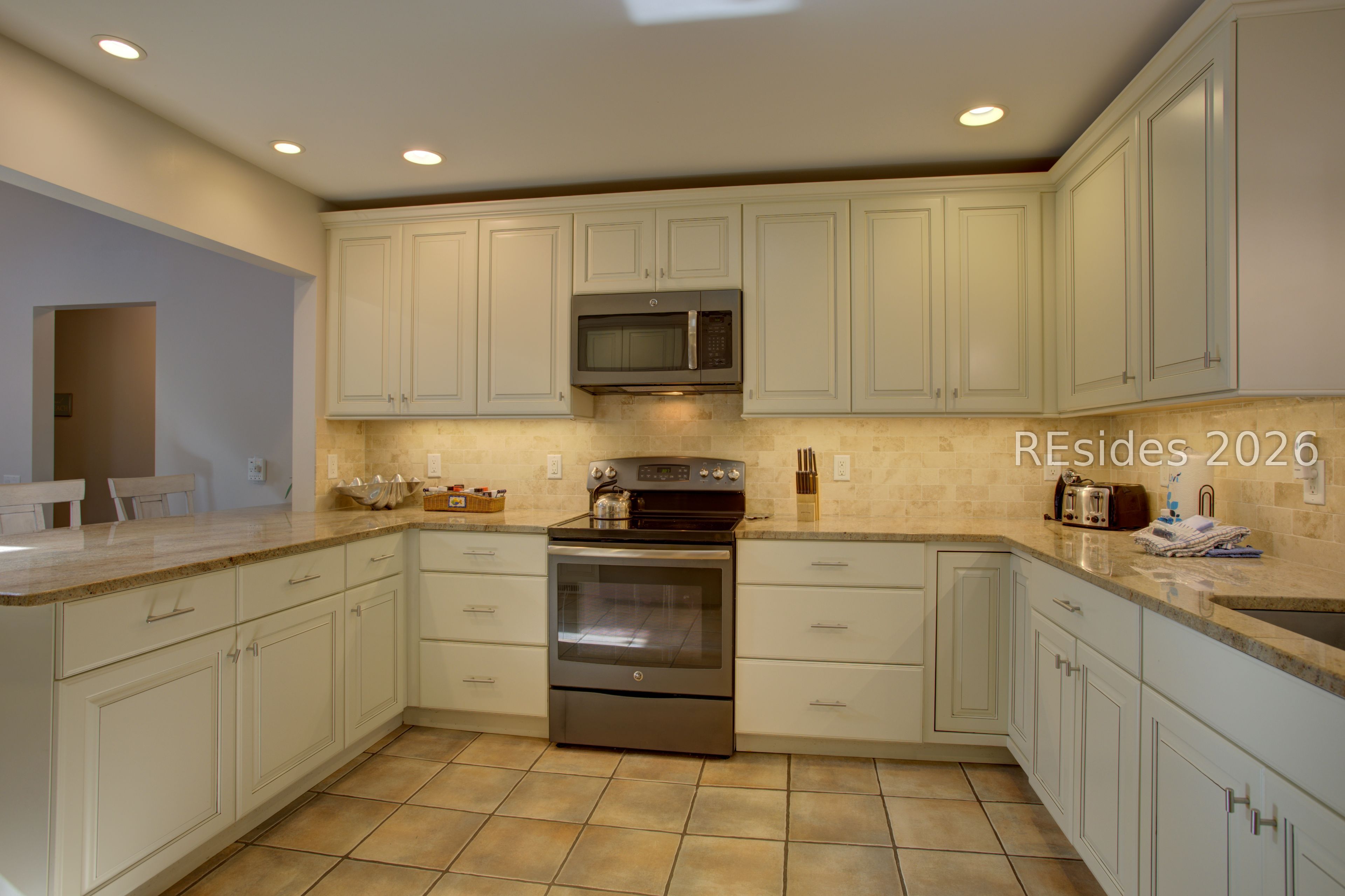 16 Baynard Cove Road