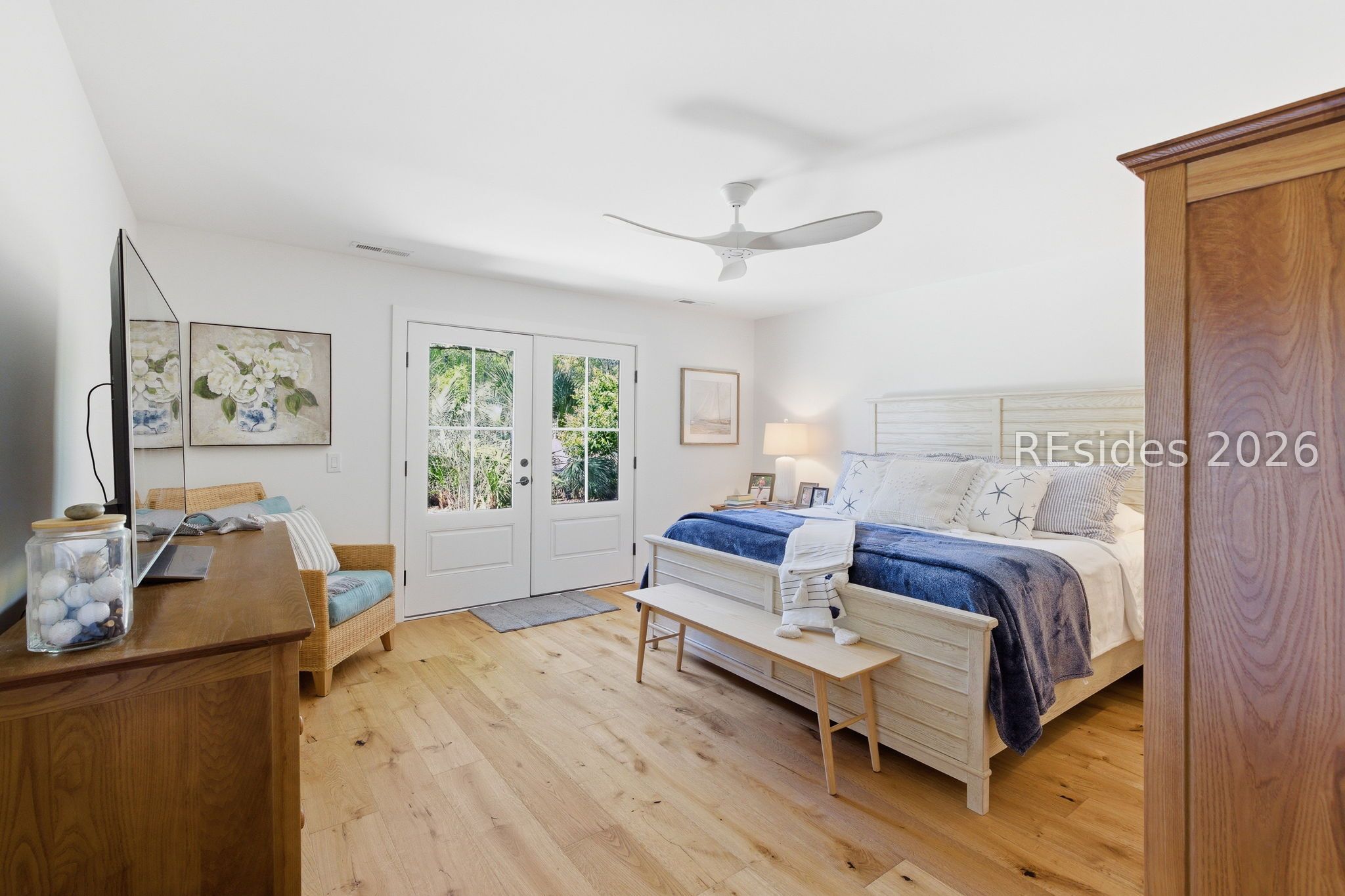 48 Club Course Drive