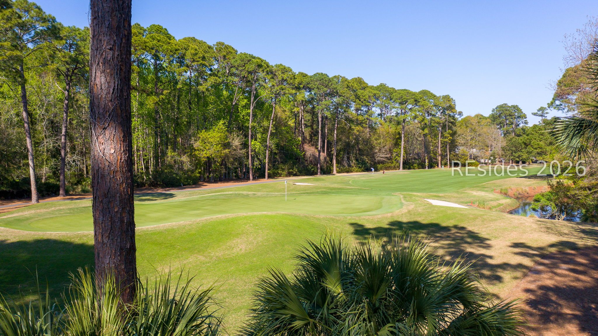 48 Club Course Drive