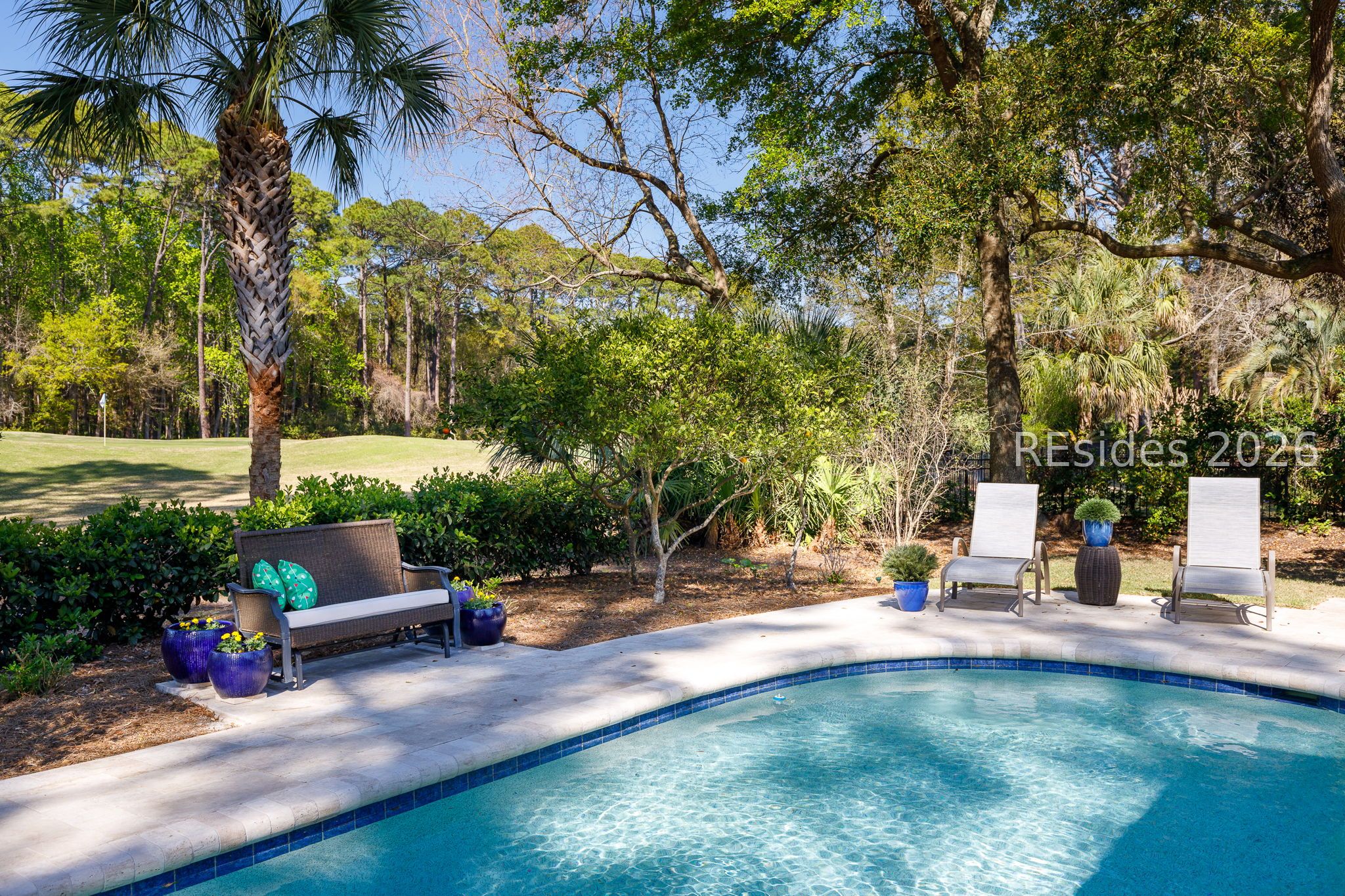 48 Club Course Drive